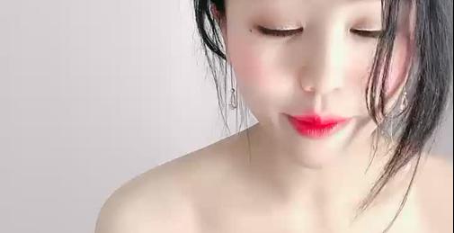 💖 [Uncensored] 近期刚播气质美女，黑丝美腿极品肥穴，表情淫荡舔着手指，翘起双腿特写骚穴，性感美臀翘起扭动